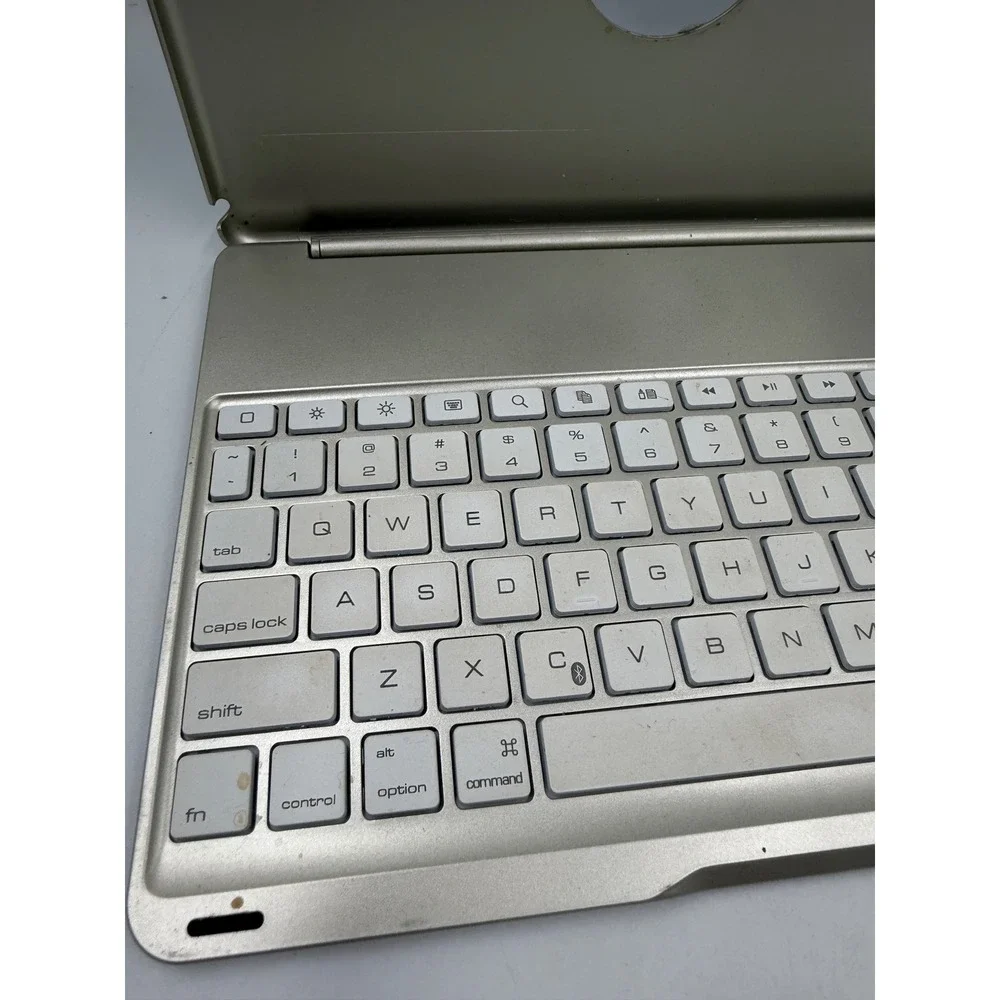 Silver Bluetooth Keyboard Case for iPad Hard Shell Wireless Folio w/ Stickers